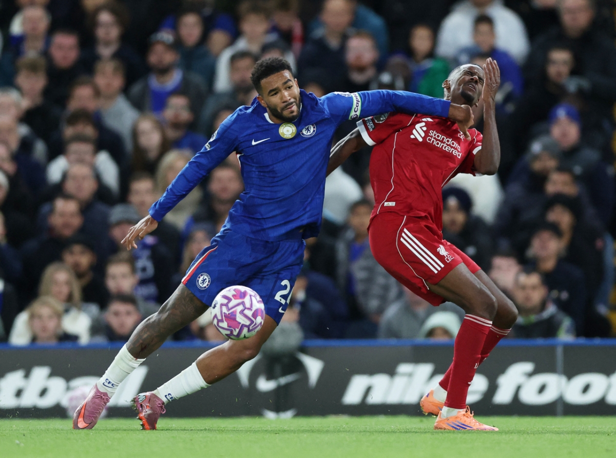 Trận đấu diễn ra rất quyết liệt (Ảnh: Reuters)