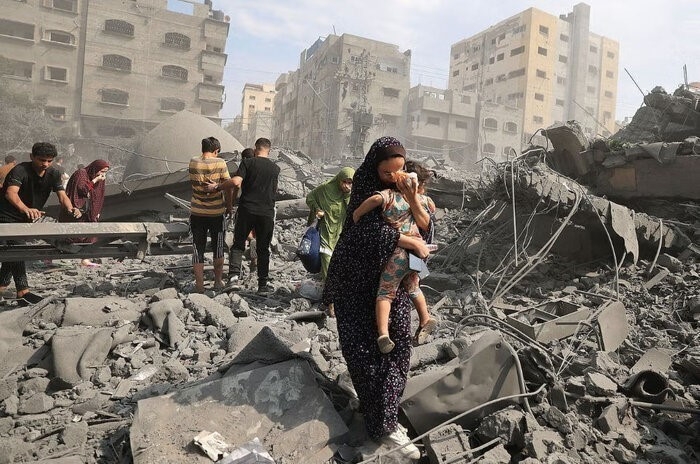 Tình cảnh đổ nát ở Gaza sau hơn 2 năm xung đột. Ảnh: Reuters