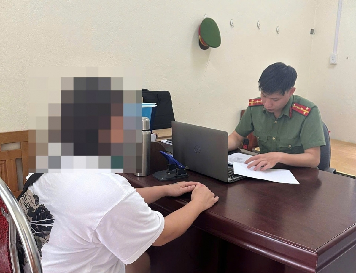 Làm việc với cơ quan công an, người phụ nữ này thừa nhận đăng tải clip mà không kiểm tra, tìm hiểu