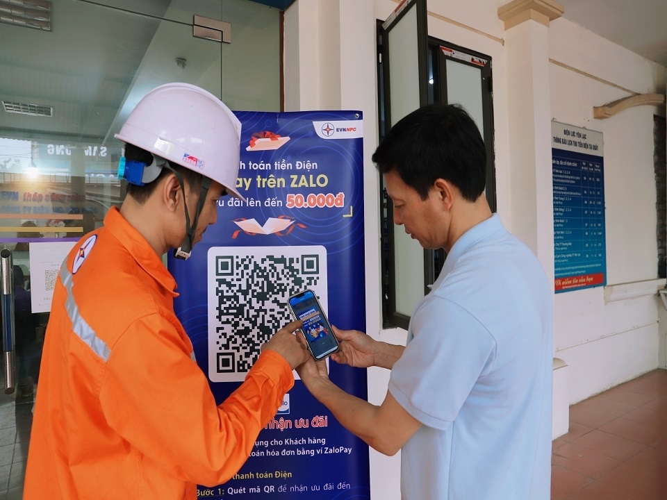 Đẩy mạnh thanh toán không dùng tiền mặt.