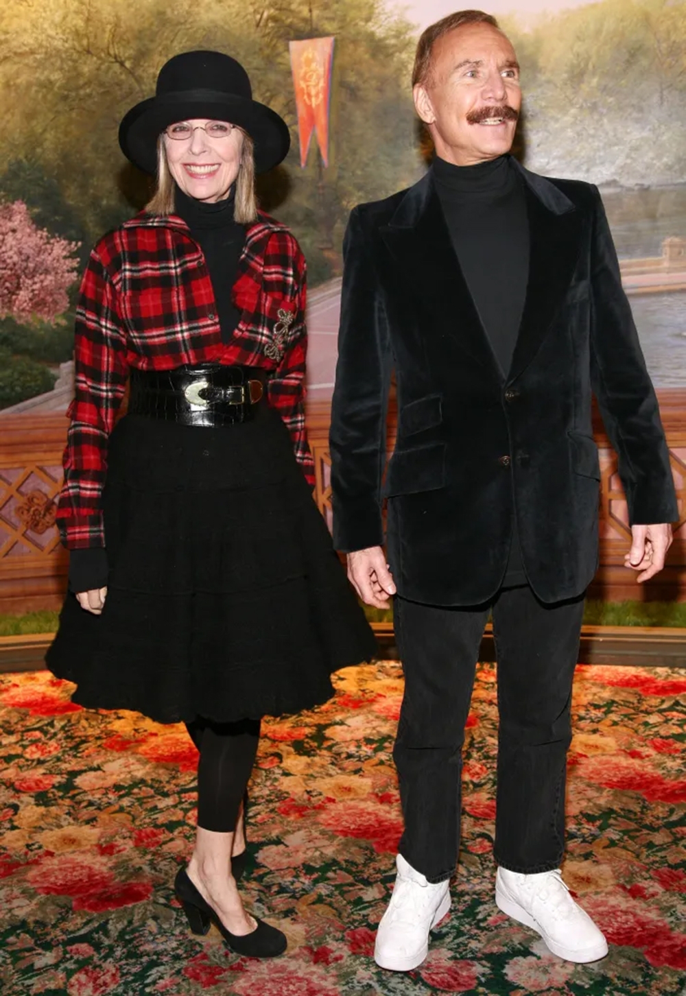14: Diane Keaton và Richard Pinter tham dự lễ kỷ niệm 80 năm thành lập Trường sân khấu Neighborhood Playhouse tại Tavern on the Green, New York ngày 9/11/2008. (Ảnh: Astrid Stawiarz/Getty Images)