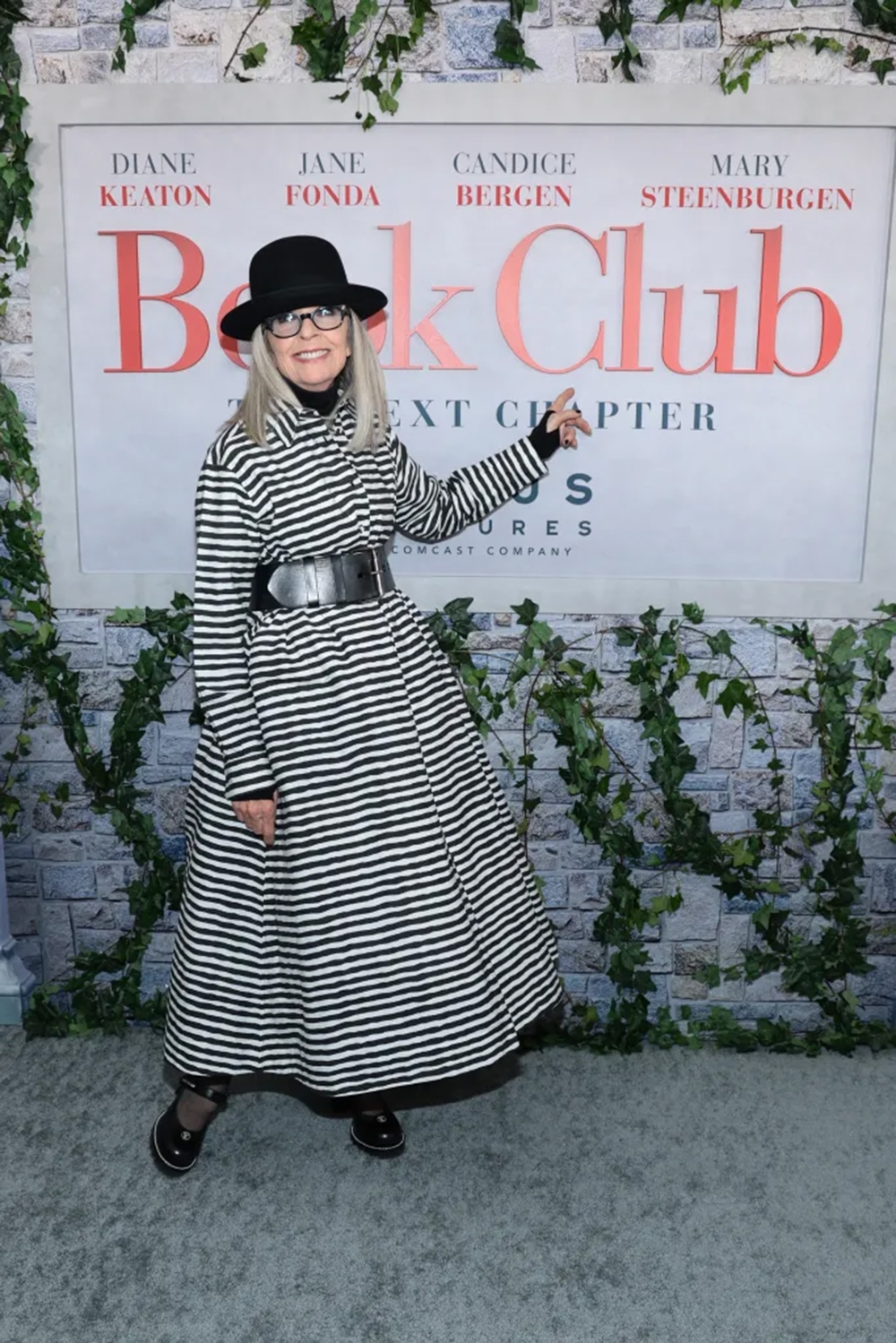 28: Diane Keaton tham dự buổi ra mắt phim “Book Club: The Next Chapter” tại Nhà hát AMC Lincoln Square, New York ngày 08/5/2023. (Ảnh: Dimitrios Kambouris/Getty Images)