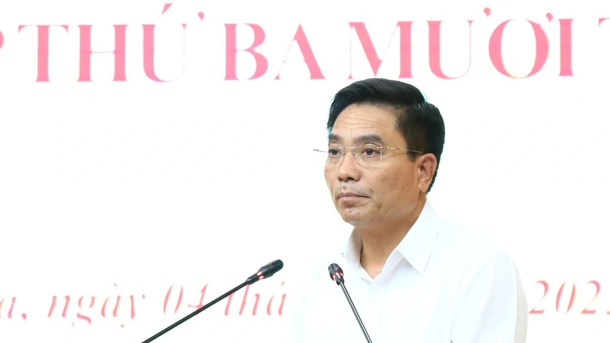 Ông Nguyễn Doãn Anh, Bí thư tỉnh ủy phát biểu chỉ đạo cuộc họp