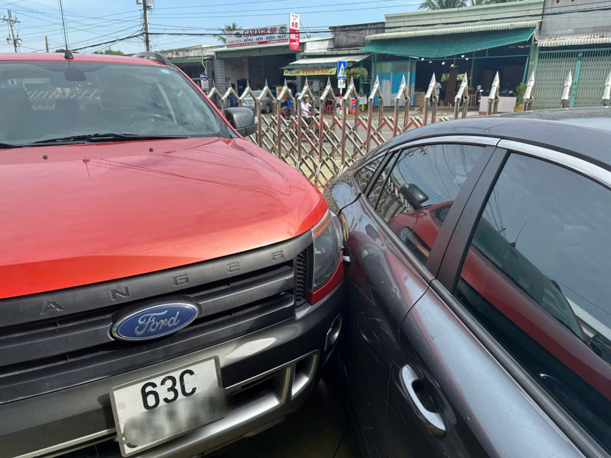 Đối tượng đi tô tô vào công ty dàn cảnh chạm nhau để đánh giám đốc