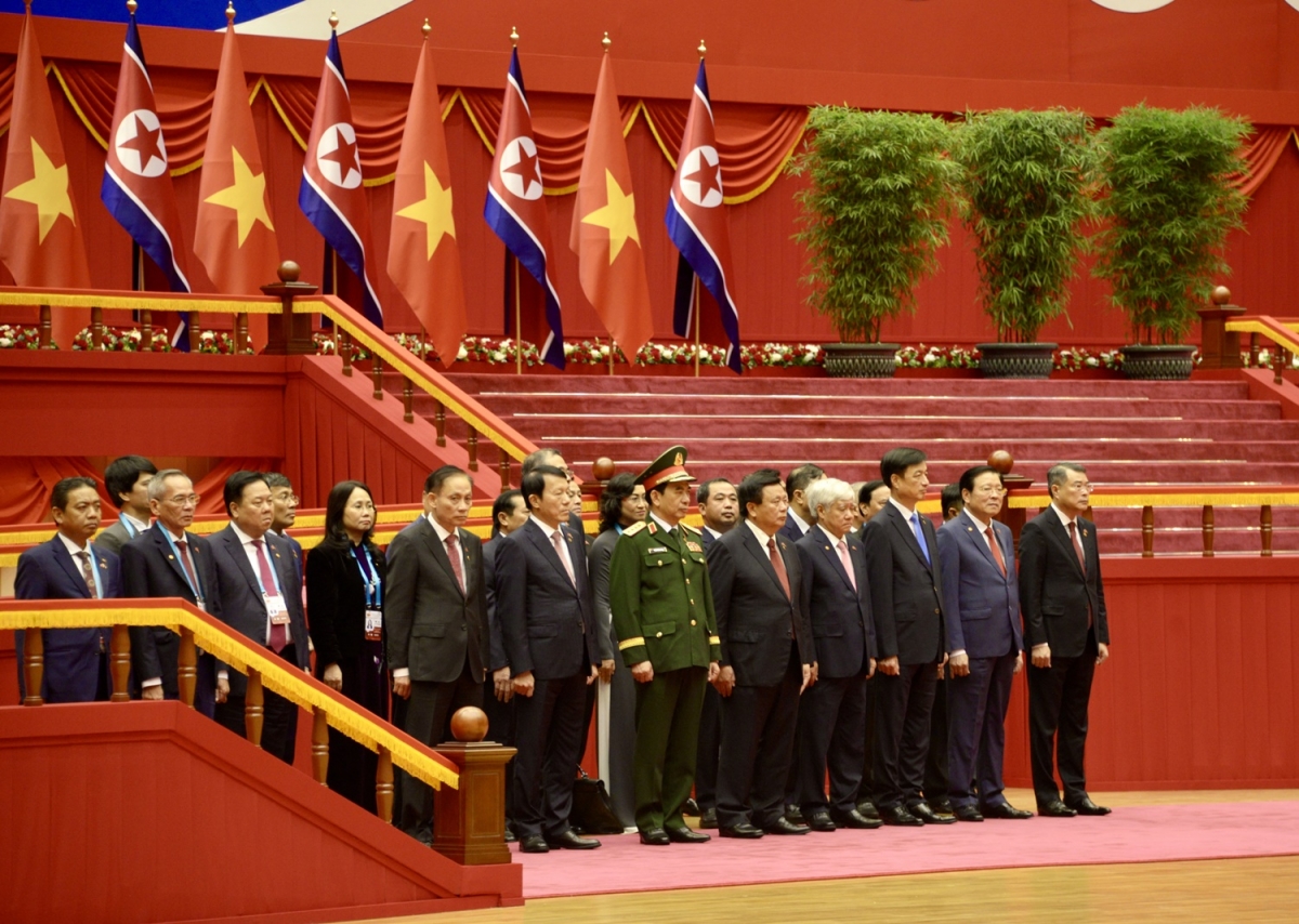 Các thành viên Đoàn đại biểu cấp cao Việt Nam.