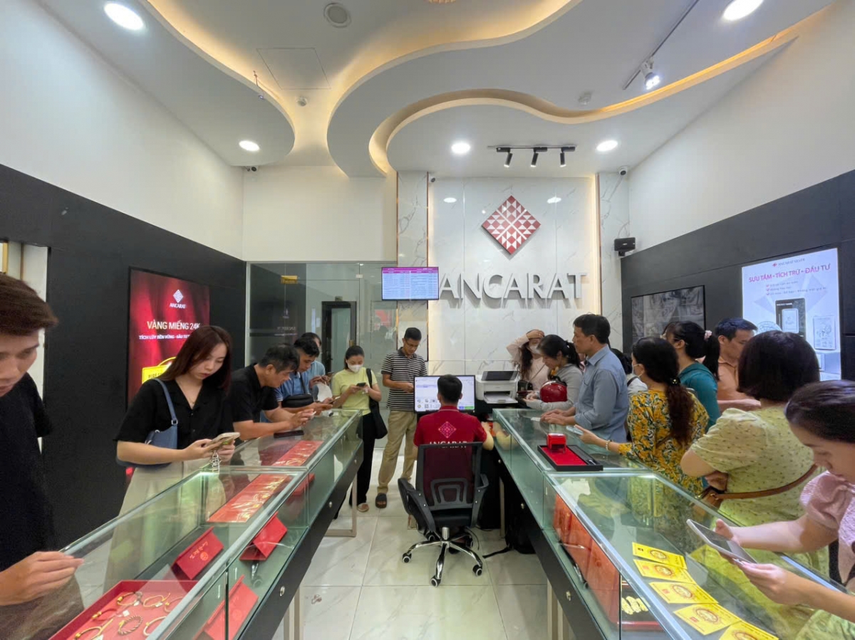 gia bac ngay 23-10.jpg