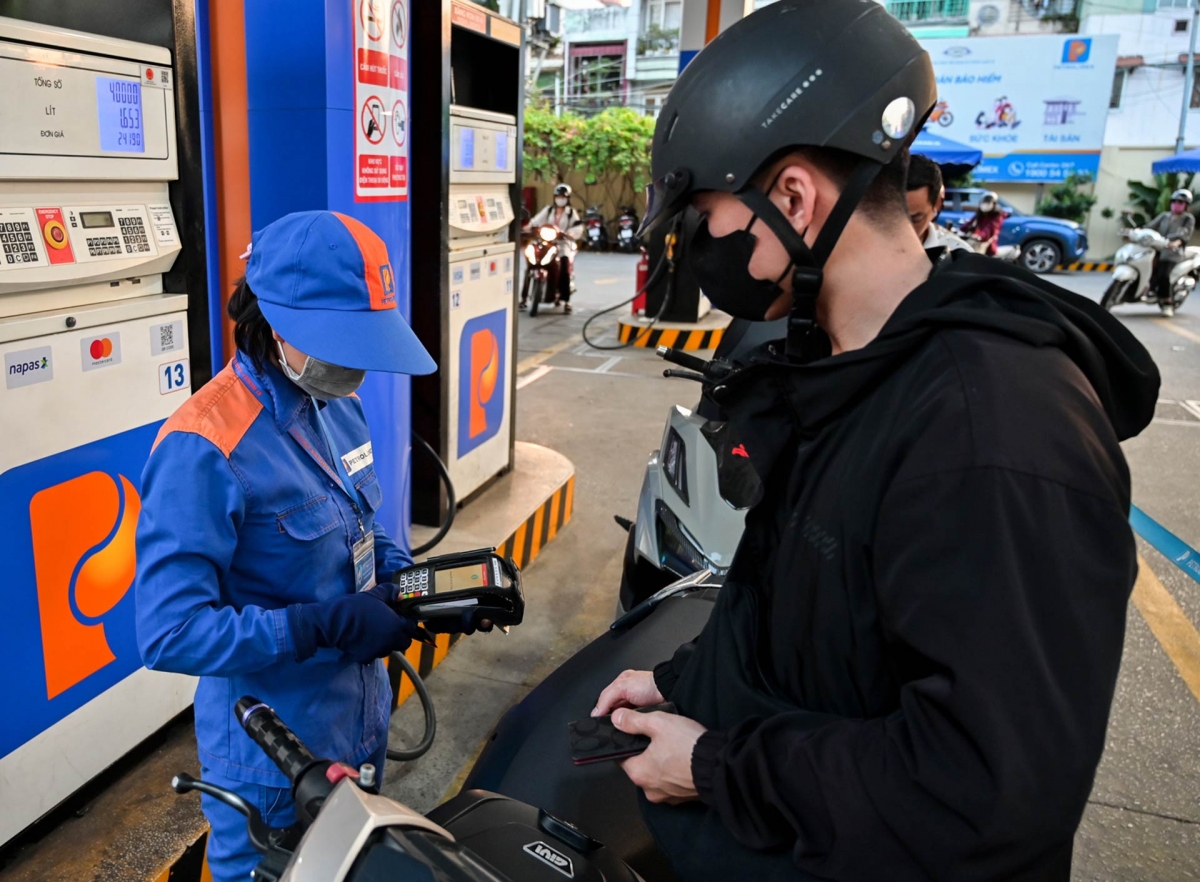 Giá xăng dầu ngày mai ( 30/10) có khả năng tăng mạnh. Ảnh minh họa