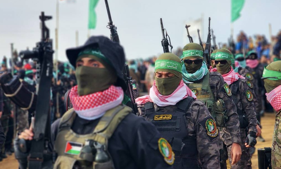Các tay súng Hamas. (Ảnh: Reuters)
