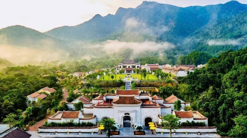 Cung Trúc lâm Yên Tử là nơi diễn ra các sự kiện về văn hóa, tôn giáo tầm cỡ quốc gia và quốc tế