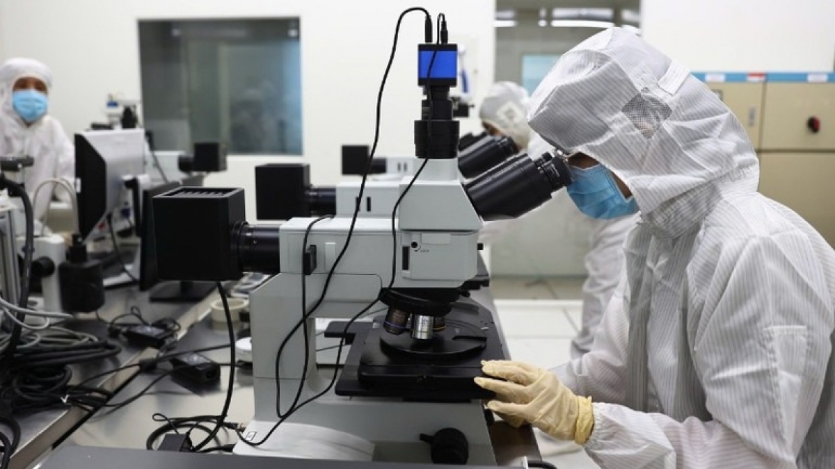 Nghiên cứu khoa học, một trong những nhiệm vụ trọng tâm thúc đẩy sự phát triển toàn diện