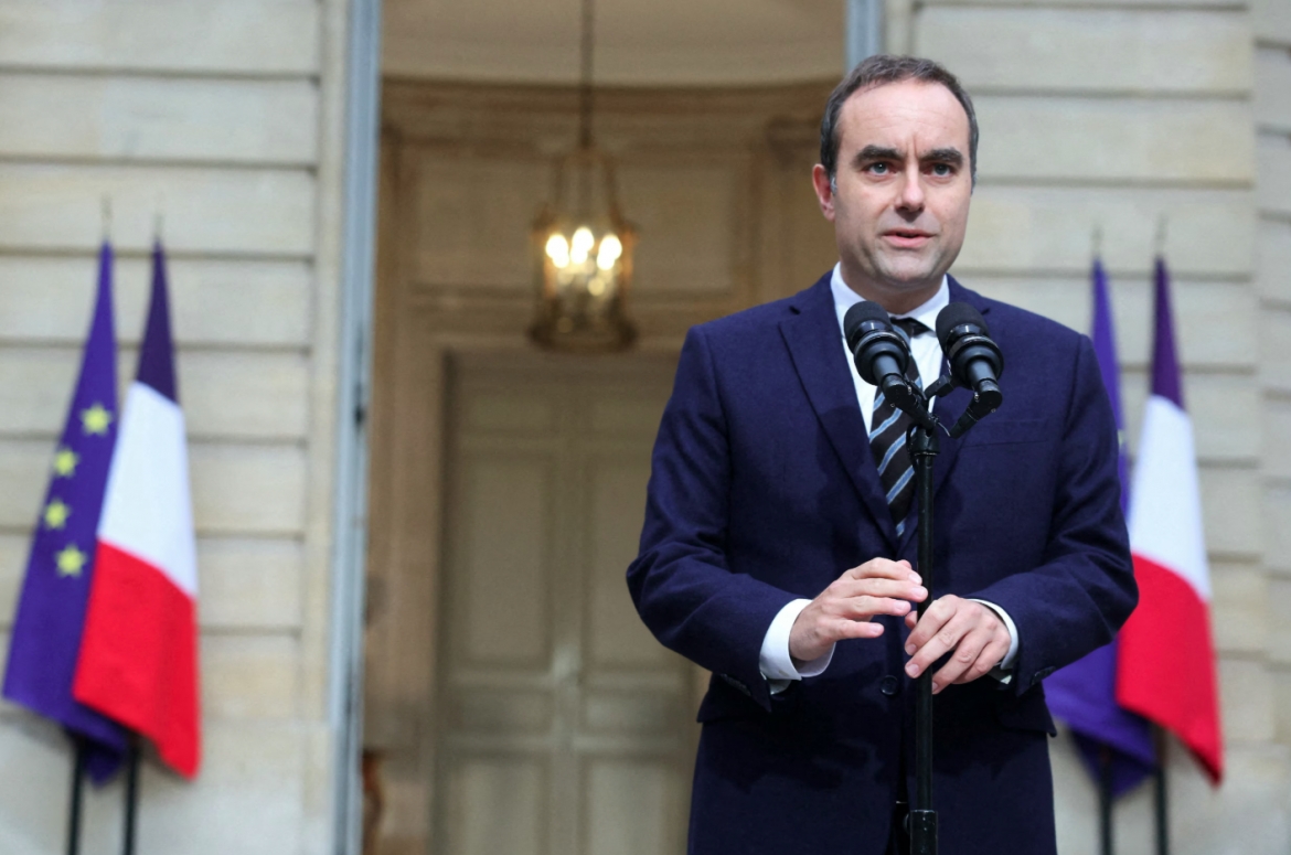 Ông Lecornu. Ảnh: Reuters