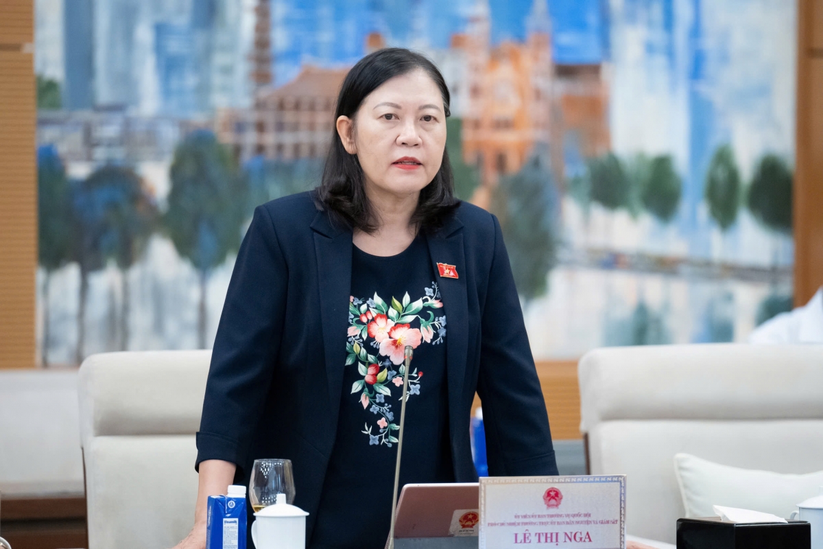 Phó Chủ nhiệm Ủy ban Dân nguyện và Giám sát Lê Thị Nga (Ảnh: Media Quốc hội)