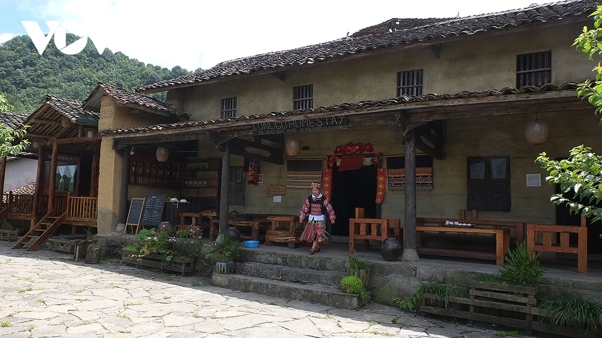 Một homestay mang đậm nét văn hóa truyền thống tại bản Lô Lô Chải. Ảnh: Thành Công