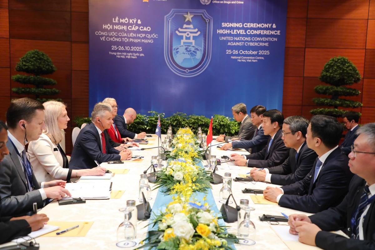 Bộ trưởng Bộ Công an Lương Tam Quang tiếp đồng Bộ trưởng Ngoại giao và Thương mại Australia Matt Thistlethwaite.