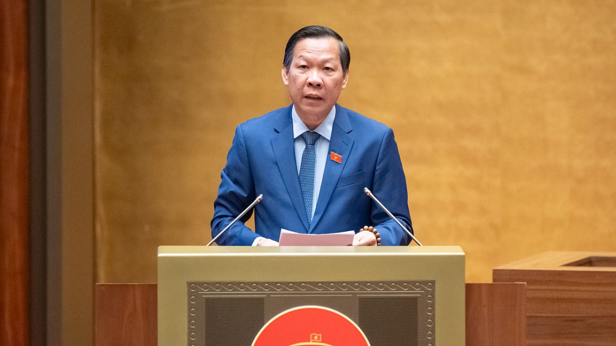 Chủ nhiệm Ủy ban Kinh tế - Tài chính Phan Văn Mãi