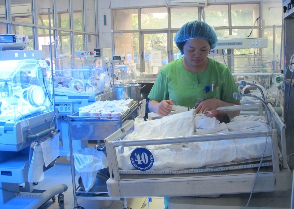 Quy định điều kiện cơ sở được phép thực hiện kỹ thuật mang thai hộ vì mục đích nhân đạo