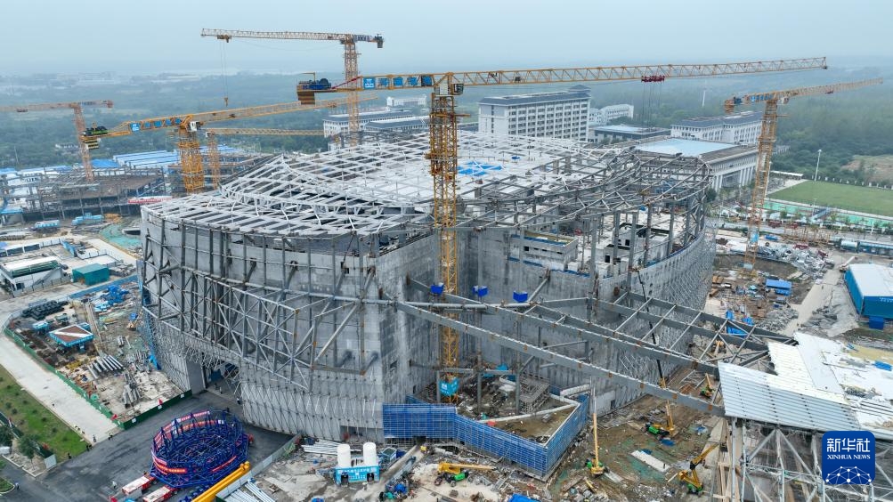 Hiện trường xây dựng BEST ngày 1/10/2025. Ảnh: Tân Hoa xã