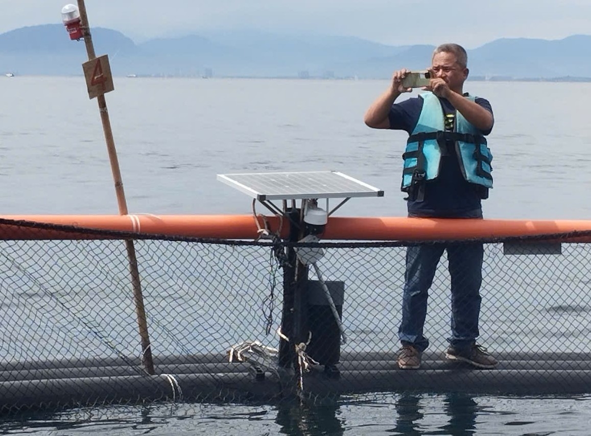 Người dân mạnh dạn áp dụng công nghệ lồng hiện đại, thiết bị điện tử để giám sát vận hành