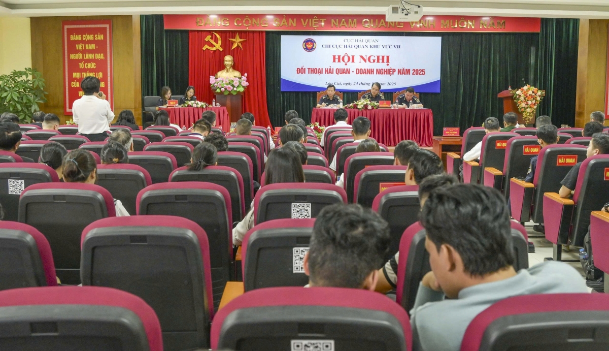 Quang cảnh Hội nghị