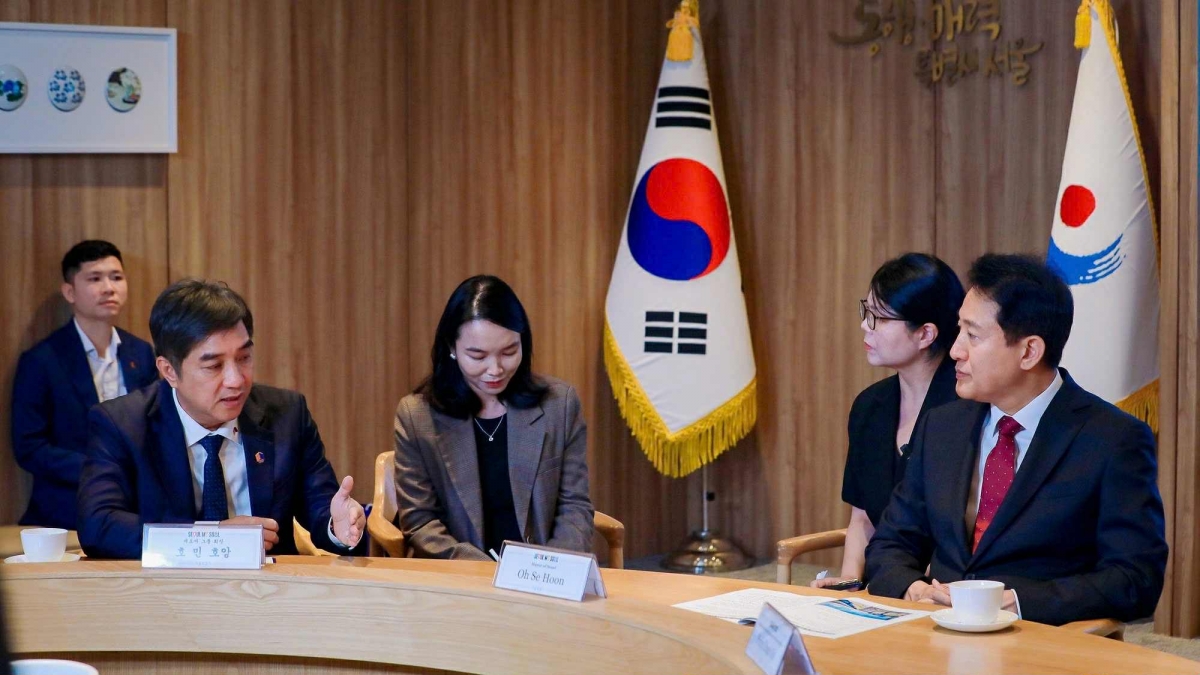 Ông Hồ Minh Hoàng - Chủ tịch Tập đoàn Đèo Cả đã gặp mặt và làm việc với đối tác Hàn Quốc.