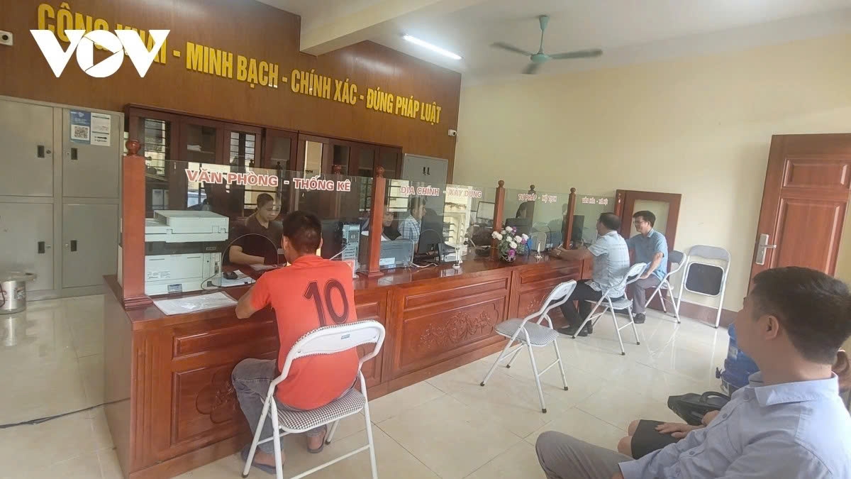 Bộ Nội vụ đề xuất quy định mối liên quan chặt chẽ giữa UBND xã với thôn, tổ dân phố.