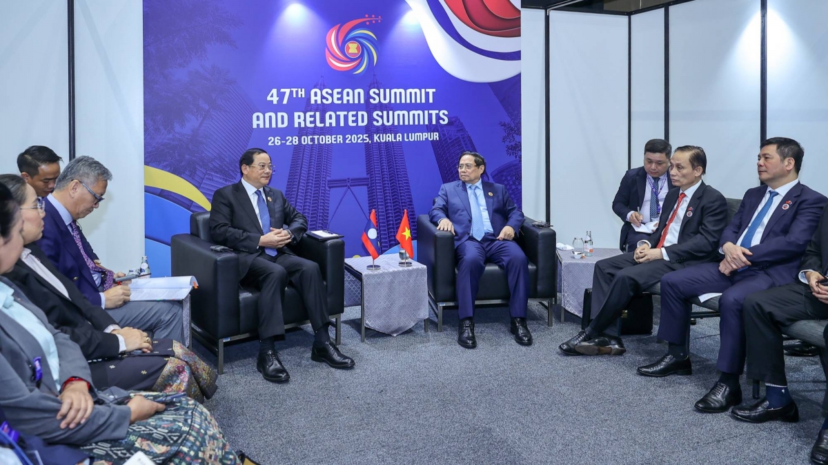 Hai Thủ tướng nhất trí phối hợp chặt chẽ, triển khai hiệu quả các thỏa thuận cấp cao hai nước. Ảnh: Nhật Bắc