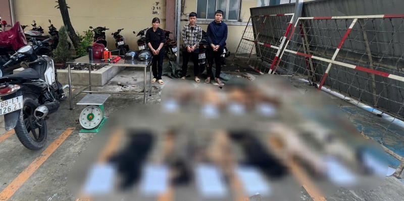 Ba đối tượng cùng tang vật thu giữ