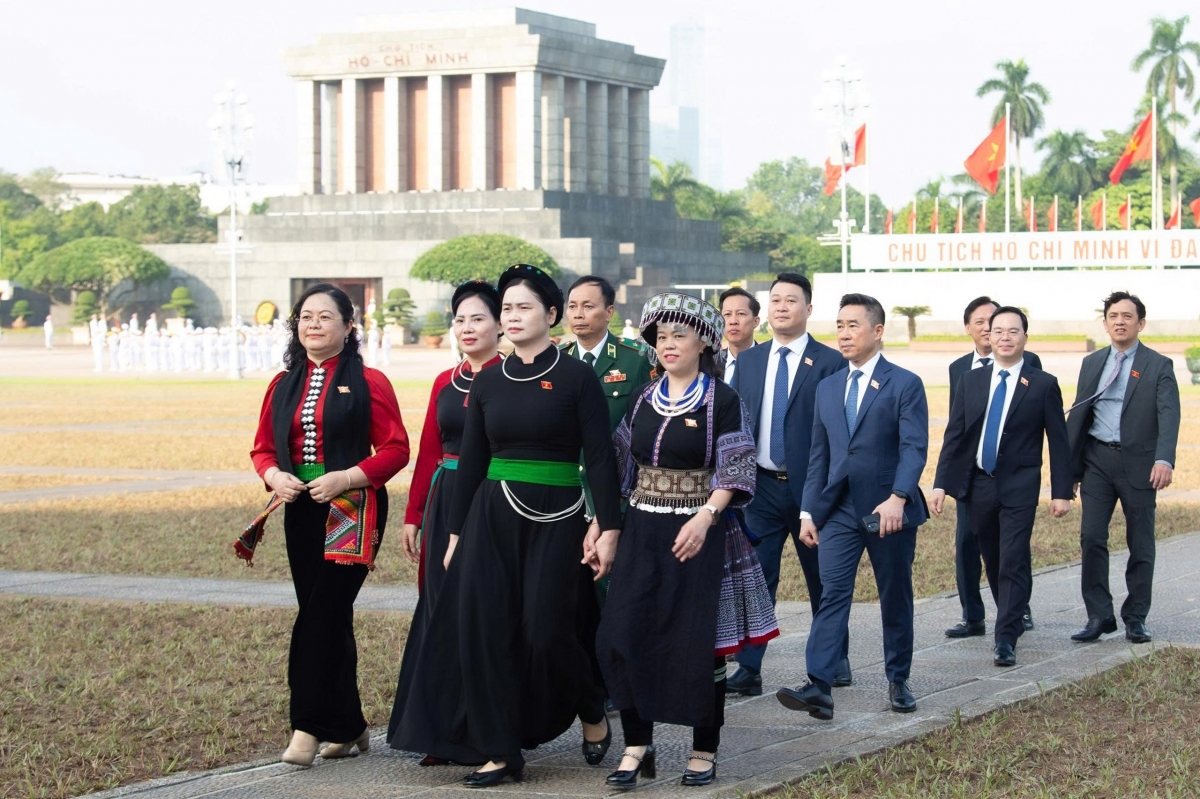 Tổng thời gian làm việc của kỳ họp khoảng 40 ngày. Quốc hội sẽ xem xét, quyết định: 66 nội dung, nhóm nội dung (49 dự án luật, 4 nghị quyết thuộc công tác lập pháp; 13 nhóm nội dung về kinh tế - xã hội, ngân sách nhà nước, giám sát và các vấn đề quan trọng khác).