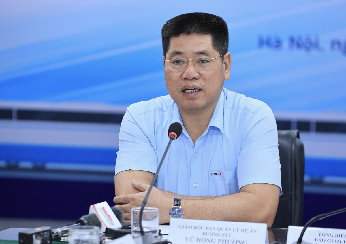 Ông Vũ Hồng Phương, Giám đốc Ban Quản lý dự án Đường sắt được Bộ trưởng Bộ Tài chính bổ nhiệm giữ chức Cục trưởng Cục Phát triển doanh nghiệp Nhà nước.