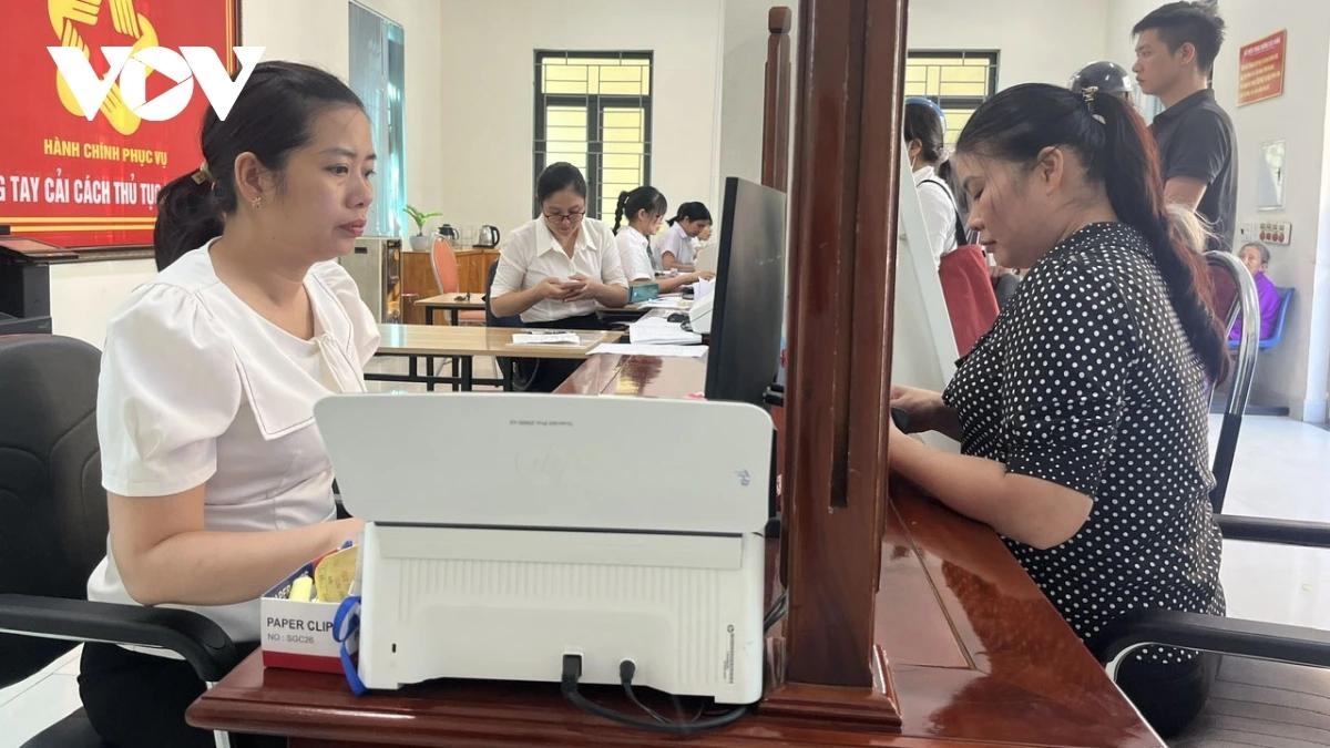 Với phương châm“lấy người dân làm trung tâm phục vụ”, sau gần 4 tháng hoạt động 100% thủ tục hành chính được tiếp nhận, giải quyết và trả kết quả đúng hạn, không có hồ sơ quá hạn.