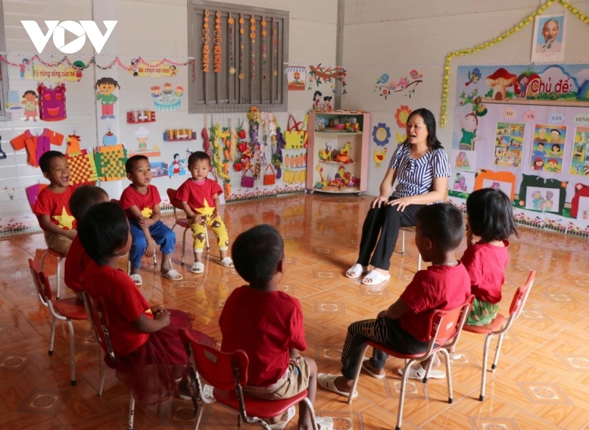 Tỷ lệ trẻ em Cống đến trường đạt trên 95%, góp phần nâng tỷ lệ phổ cập tiếng Việt của đồng bào dân tộc thiểu số toàn tỉnh.