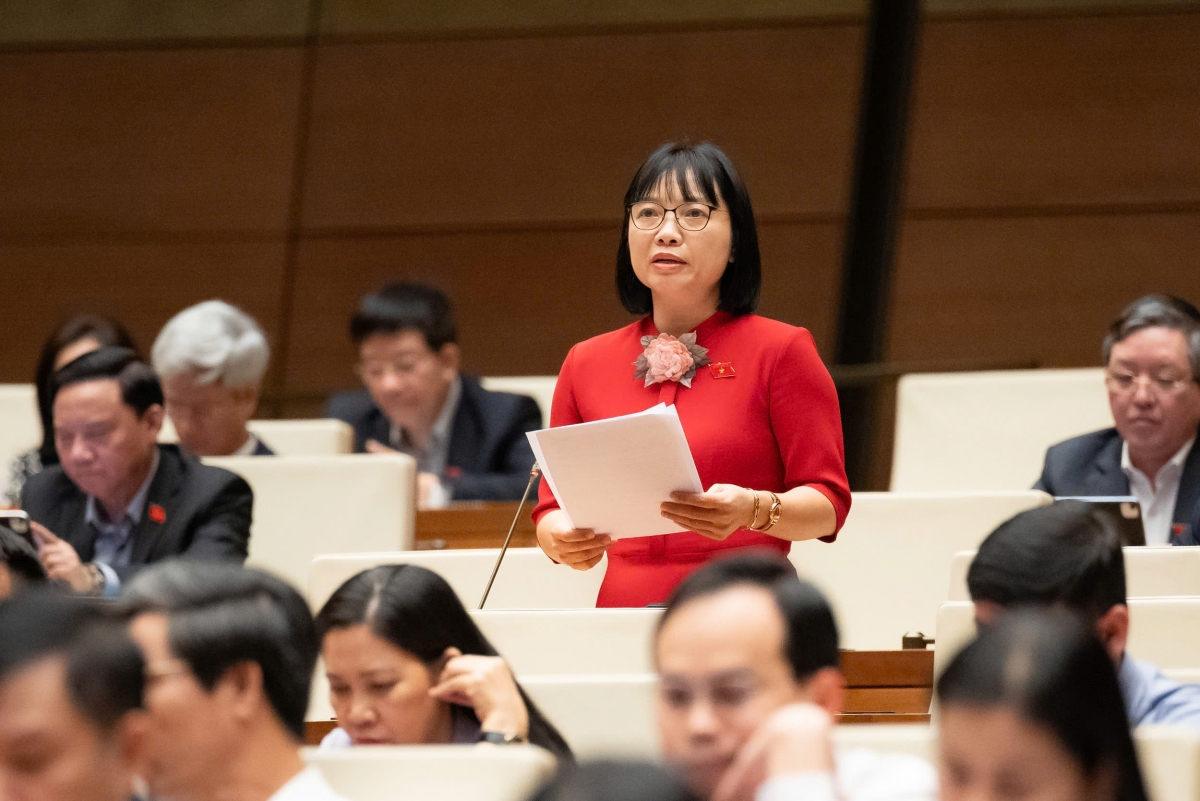 Đại biểu Nguyễn Thị Việt Nga, đoàn Hải Phòng (Ảnh: Quốc hội)
