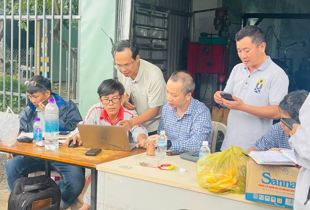 Ban lãnh đạo Viettel Khánh Hòa ứng trực 24/24 cùng anh em triển khai ứng cứu thông tin