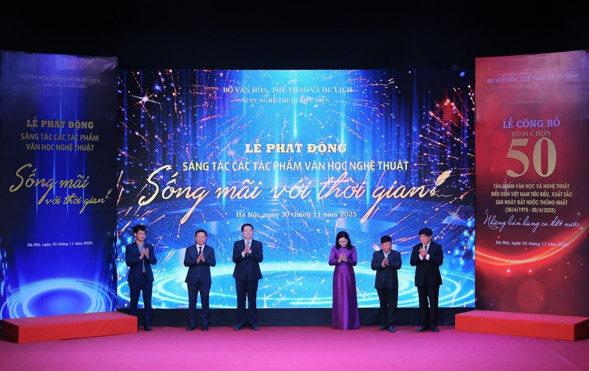 Lễ phát động sáng tác các tác phẩm văn học nghệ thuật “Sống mãi với thời gian” giai đoạn 2026 - 2030 (Ảnh: Lê Đông)