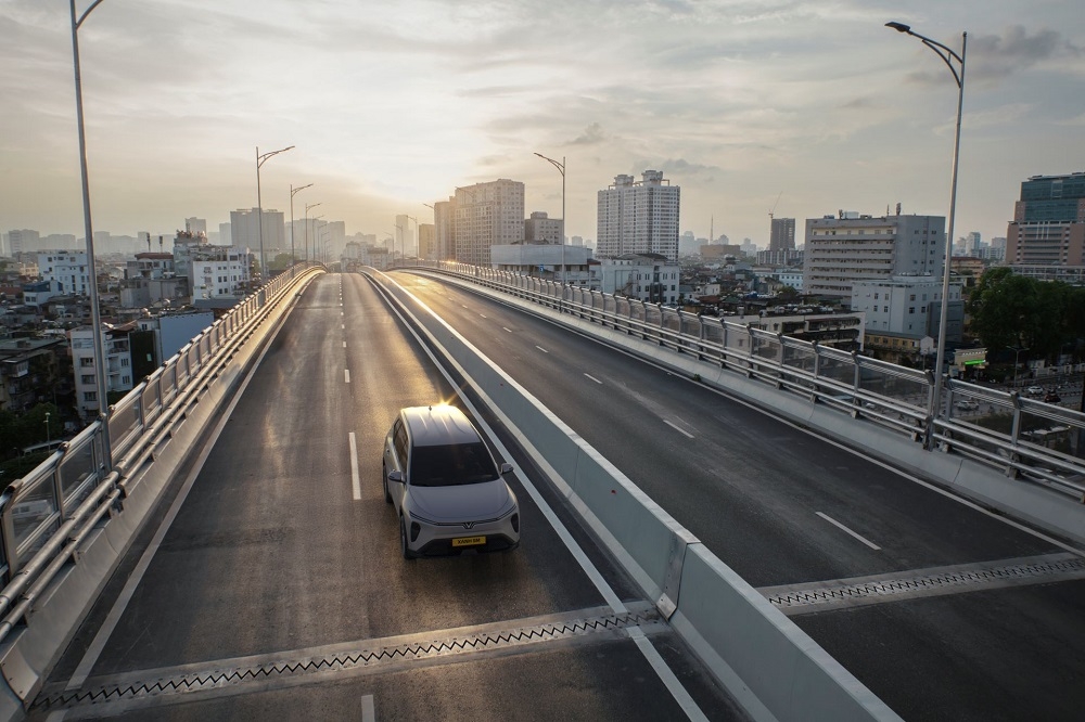 Limo Green với khoang xe rộng, đủ chỗ cho tối đa sáu hành khách