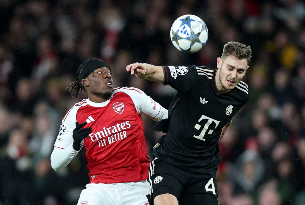 Trận đấu diễn ra với tốc độ cao (Ảnh: Reuters)