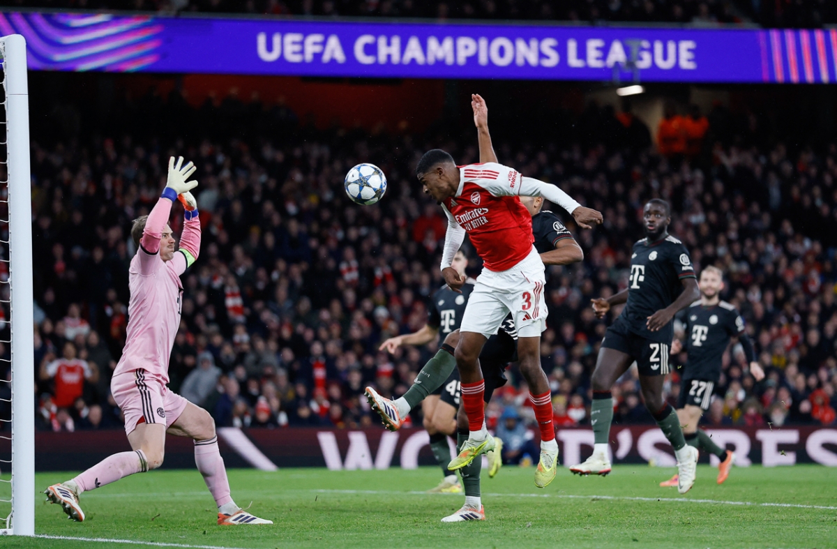 Arsenal liên tục tạo ra những cơ hội nguy hiểm (Ảnh: Reuters)