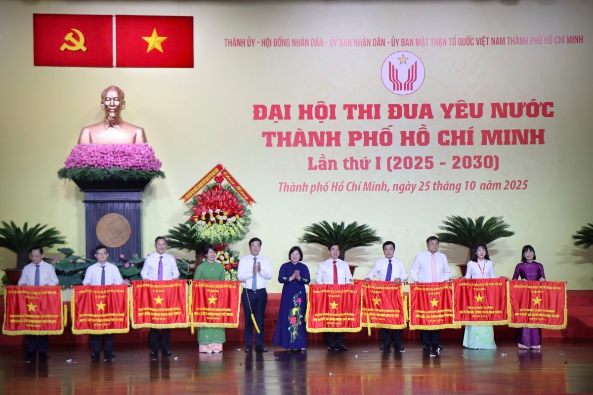 Các cá nhân điển hình trong phong trào thi đua yêu nước của TP.HCM lần thứ I