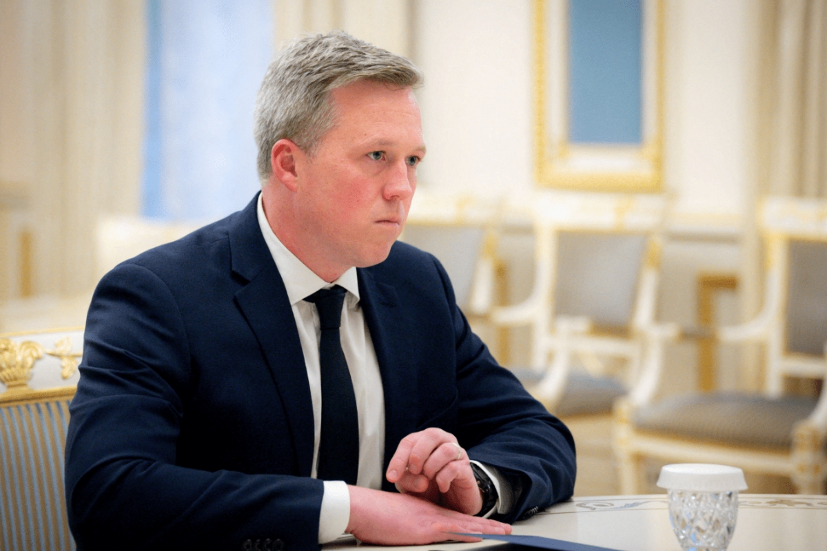 Bộ trưởng Lục quân Mỹ Dan Driscoll. Ảnh: Reuters