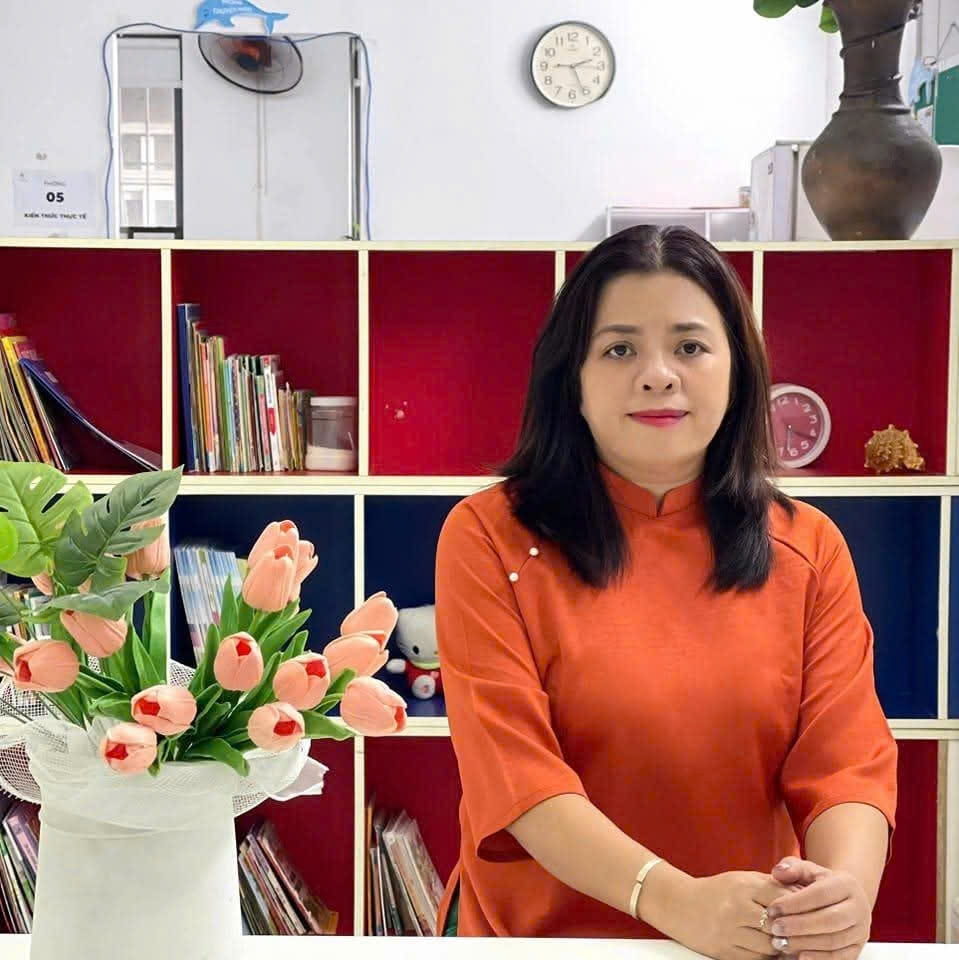 TS. Vũ Thu Hương - chuyên gia giáo dục