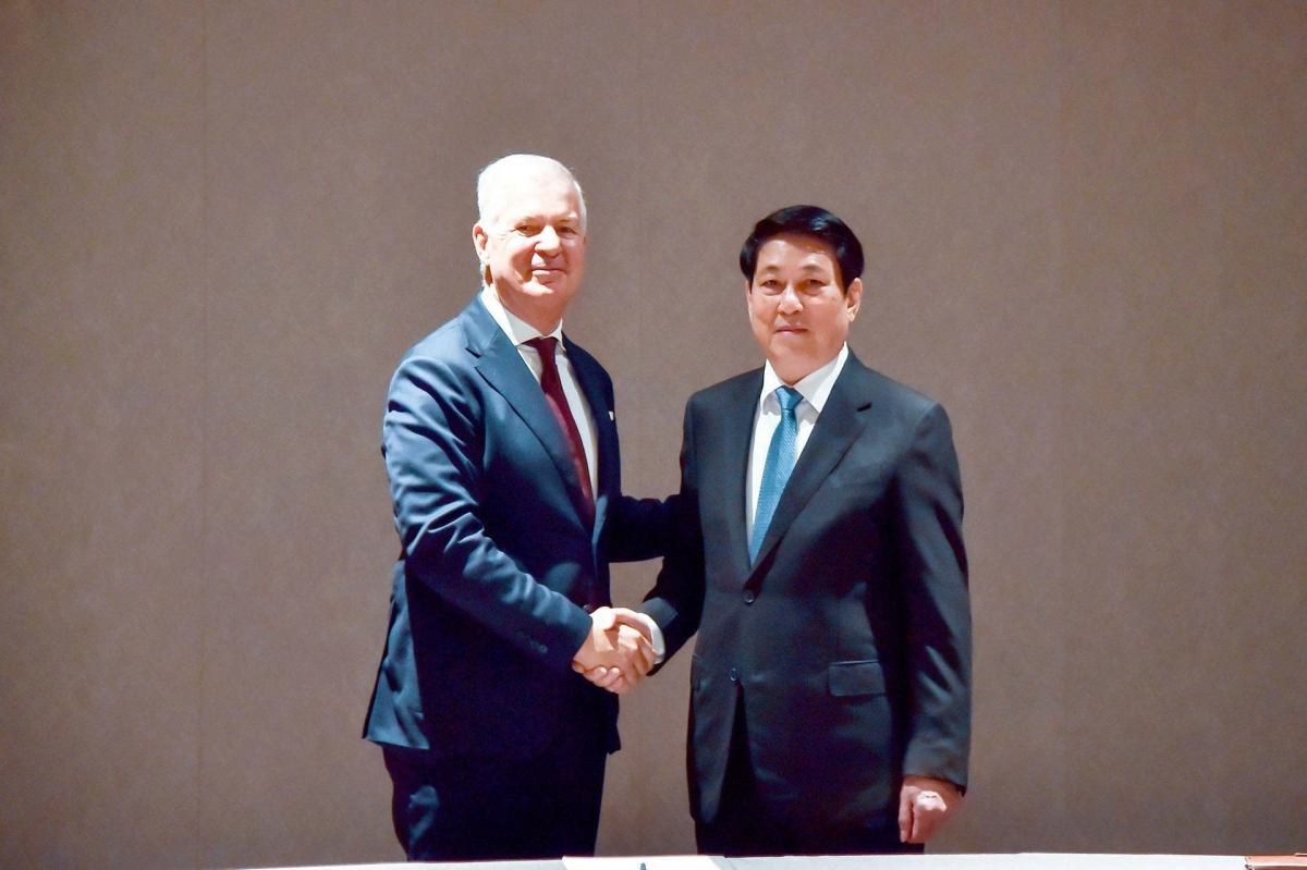 Chủ tịch nước Lương Cường và Tổng Thư ký Phòng Thương mại Quốc tế John Denton