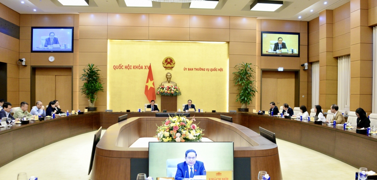 Chủ tịch Quốc hội chủ trì Phiên họp thứ hai của Ban tổ chức Diễn đàn về xây dựng pháp luật