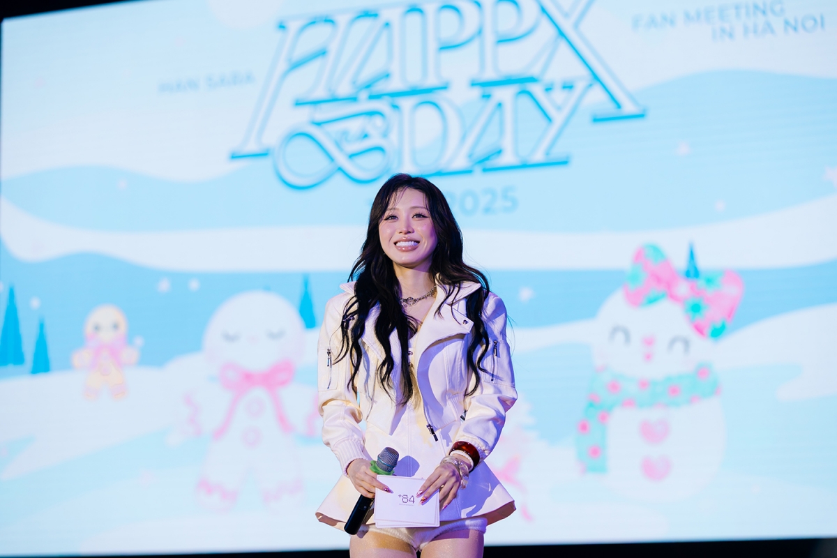 Han Sara hạnh phúc trường tình cảm của hàng trăm fan