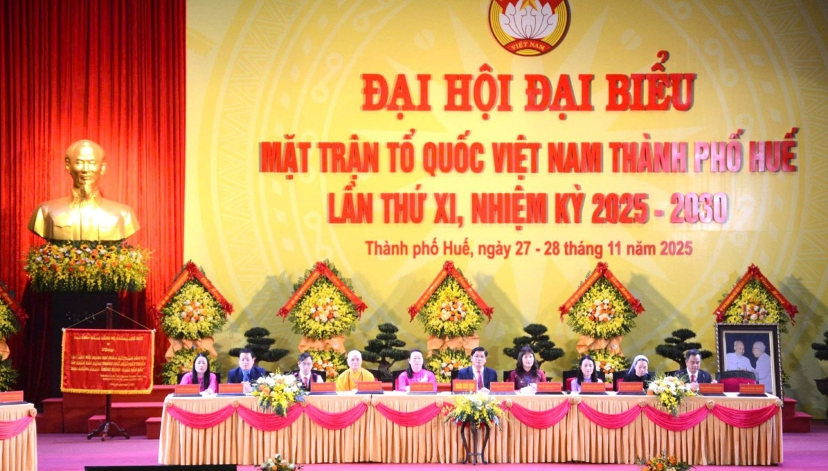 Đoàn Chủ tịch điều hành Đại hội