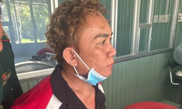 Đối tượng bị bắt giữ khi đang tìm cách xuất cảnh sang Campuchia (Ảnh Công an cung cấp)