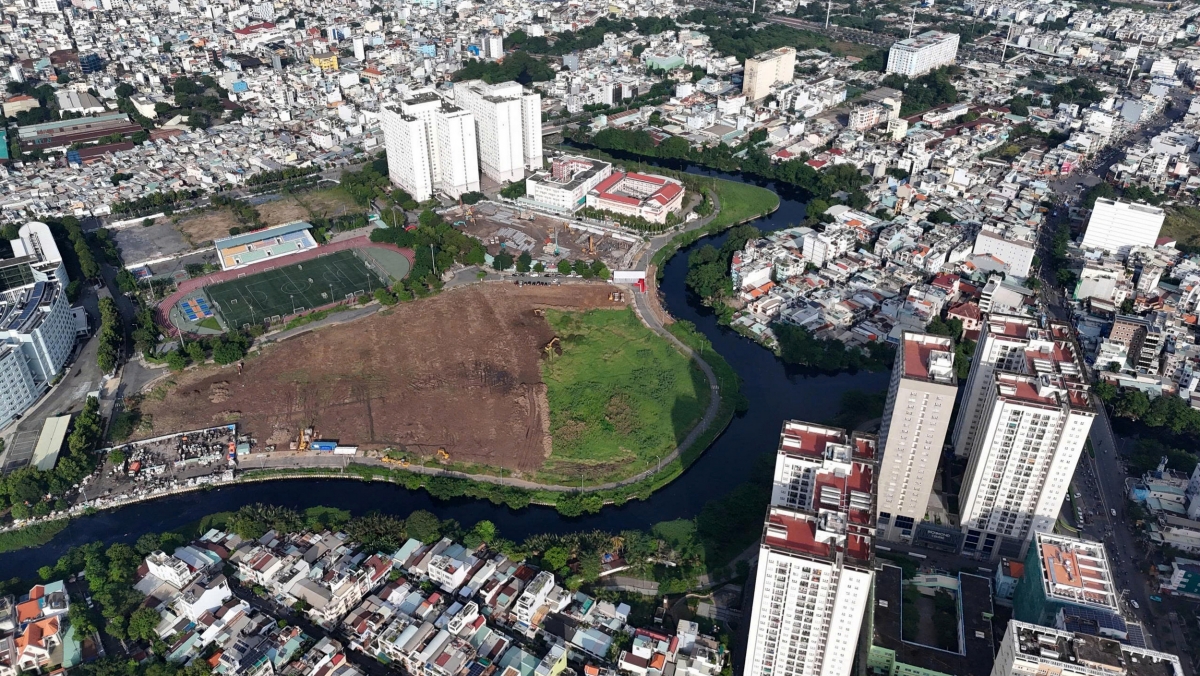 Hai gói thầu XL-01 và XL-02 được khởi công sáng 18/11 có tổng số vốn khoảng 2.370 tỷ đồng