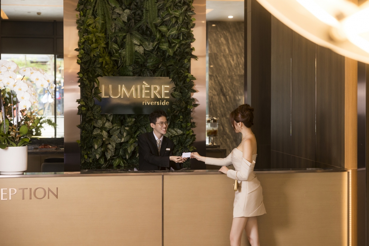 Lumière Riverside, một phiên bản “branded” thuộc dòng Lumière Series với dịch vụ tiền sảnh và hỗ trợ theo tiêu chuẩn khách sạn 5 sao, mang đến trải nghiệm sống tinh tế khác biệt