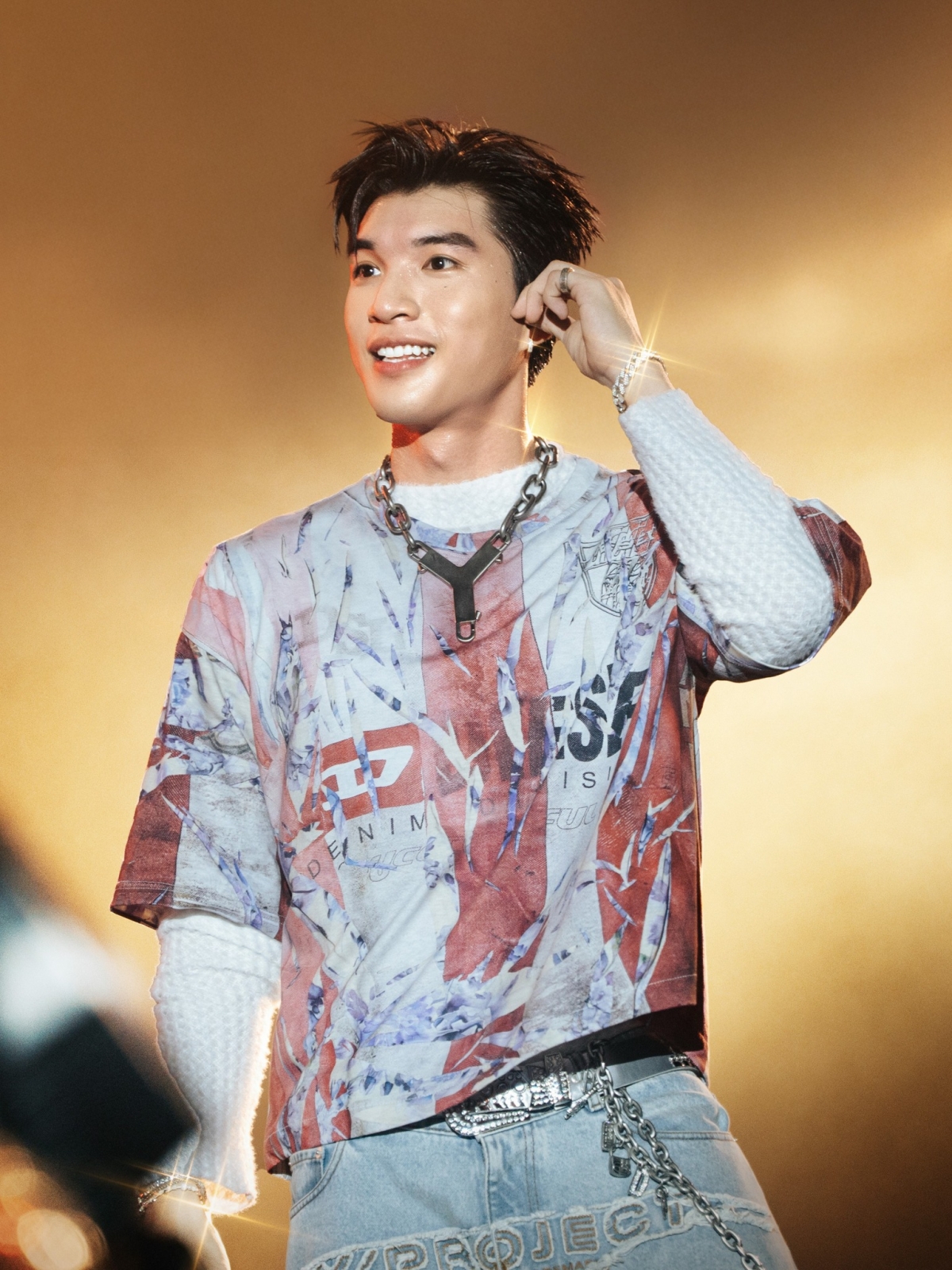 HIEUTHUHAI sẽ mang đến sân khấu dài 45 phút cùng loạt bản hit đậm dấu ấn cảm xúc riêng