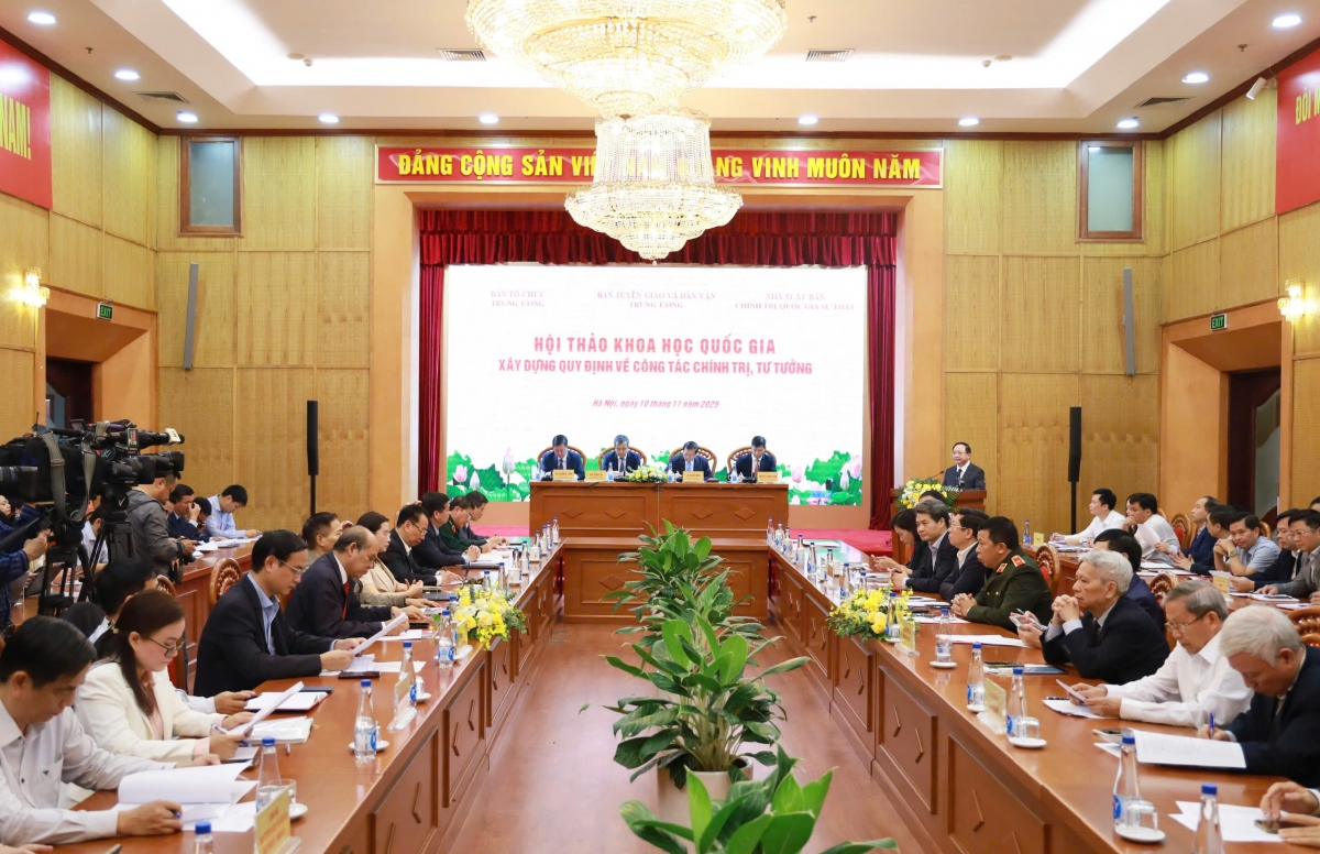 Toàn cảnh hội thảo.