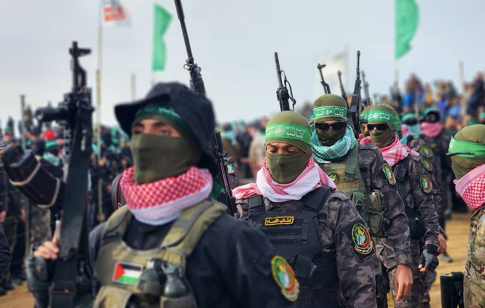 Các tay súng Hamas. (Ảnh: Reuters)